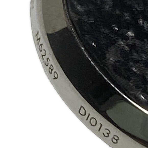 Auth LOUIS VUITTON collier coin M62589 Monogram Eclipse - DI0138 Necklace - Picture 5 of 5